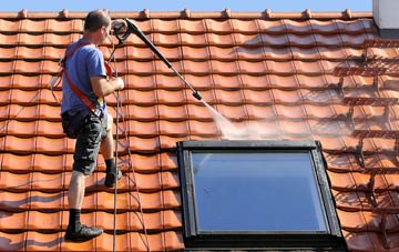roof cleaning Hare Street